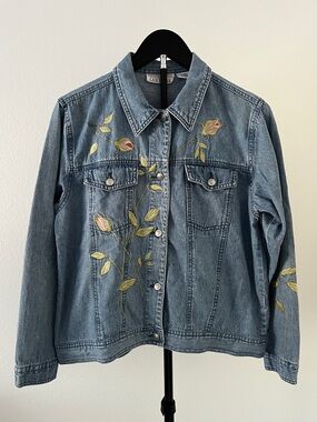 🌹✨ Embroidered Denim Jacket | Casey & Max Floral Rose Jacket | Vintage-Inspired